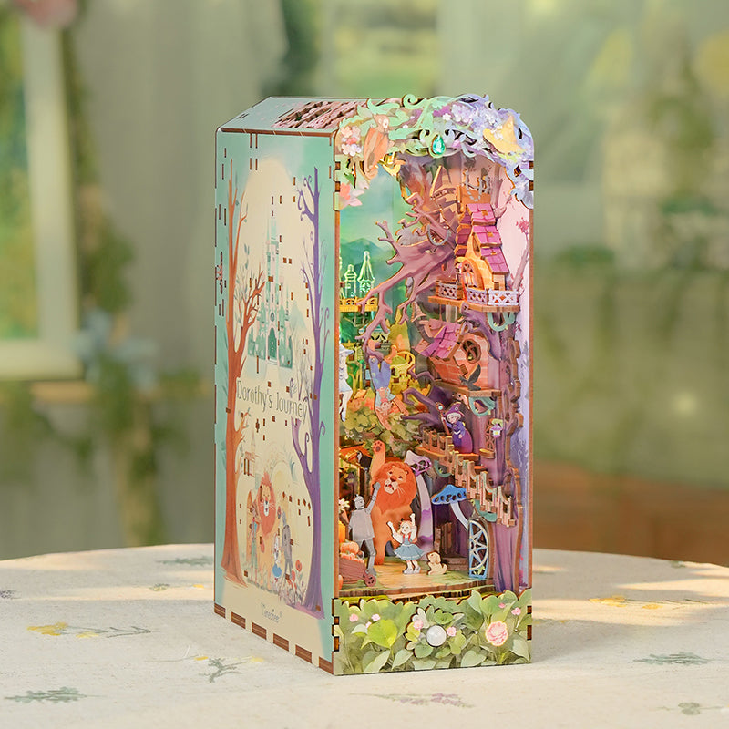 Step Into the Story: The Dorothy's Journey Book Nook Captures Oz's Magic