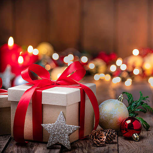 The Ultimate Christmas 3D Puzzle & Book Nook Gift Guide for Everyone