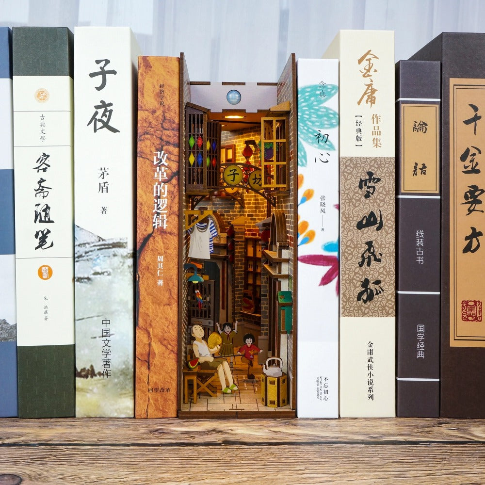 TONECHEER 3D Wooden Puzzle DIY Book Nook Kit (Shanghai Memory)