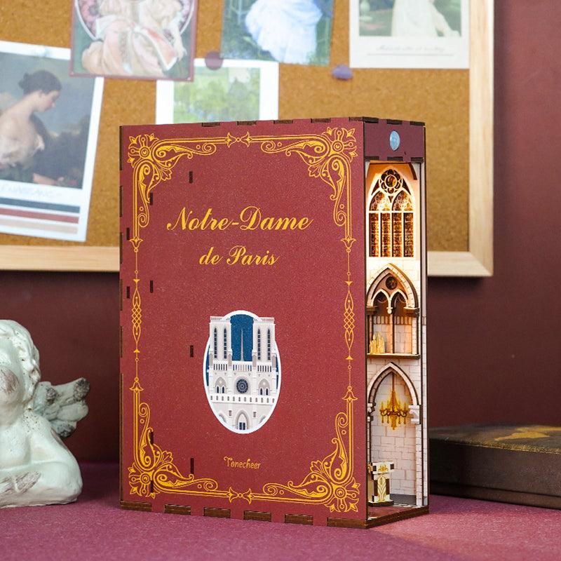 TONECHEER DIY Book Nook Kit (Notre-Dame de Paris)